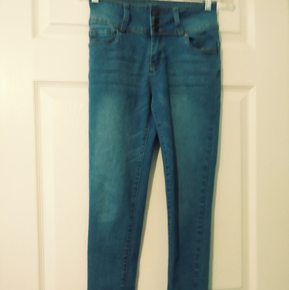 🐹BAMBOO JEANS 3 BUTTON CLOSURE.💝
